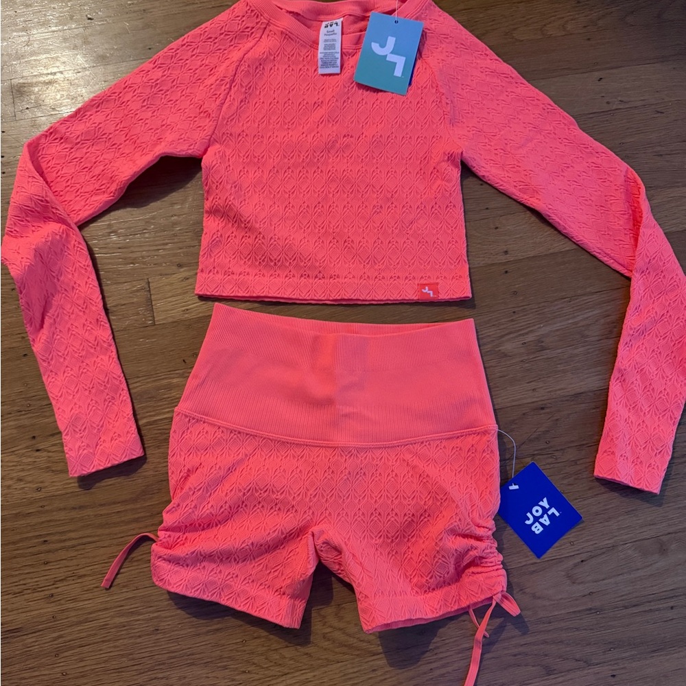 JoyLab Coral Textured Activewear Set